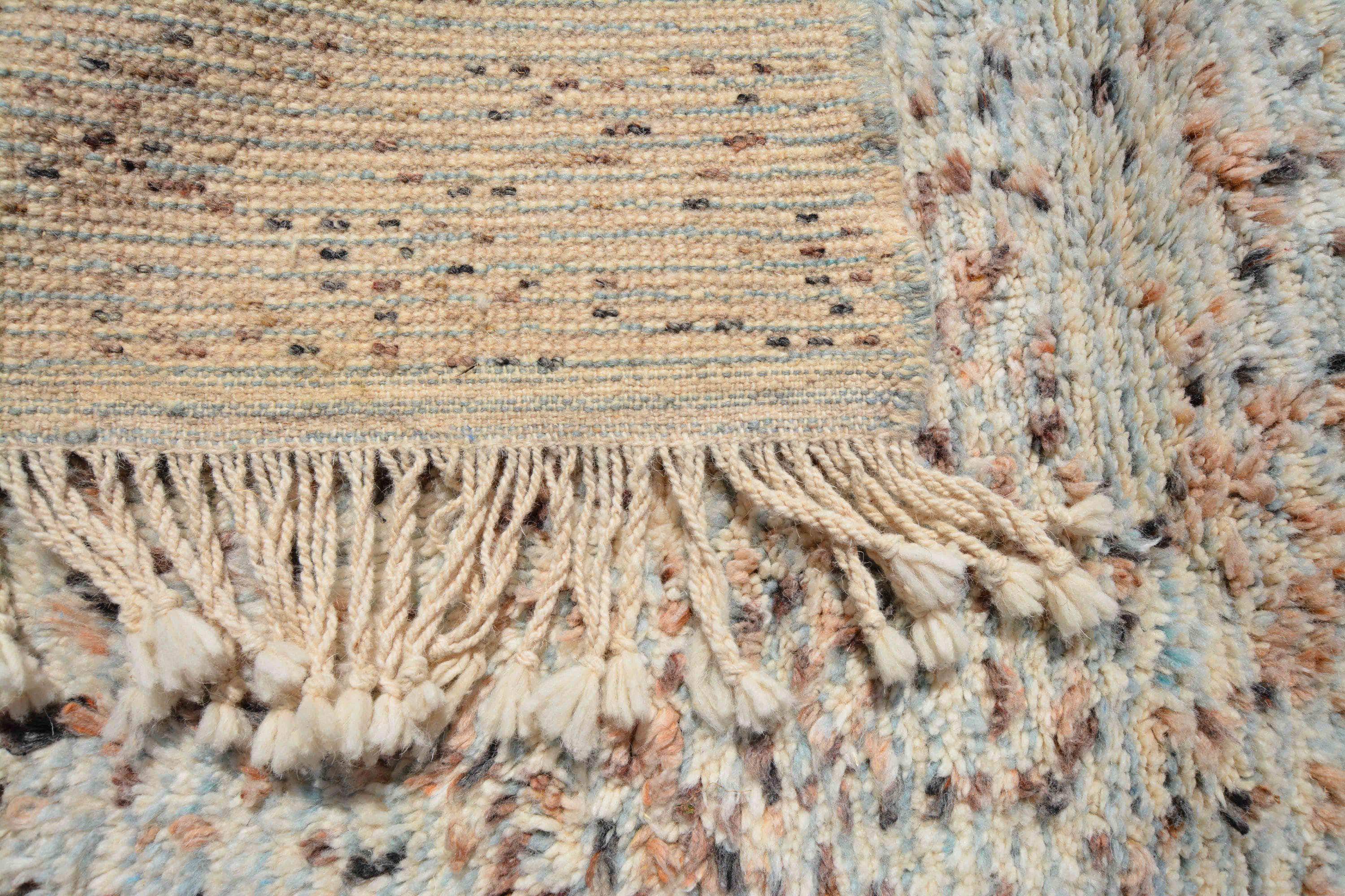 Essaouira (4' x 5'8") - Speckled Pastel Abstract Azilal Rug - Image 4