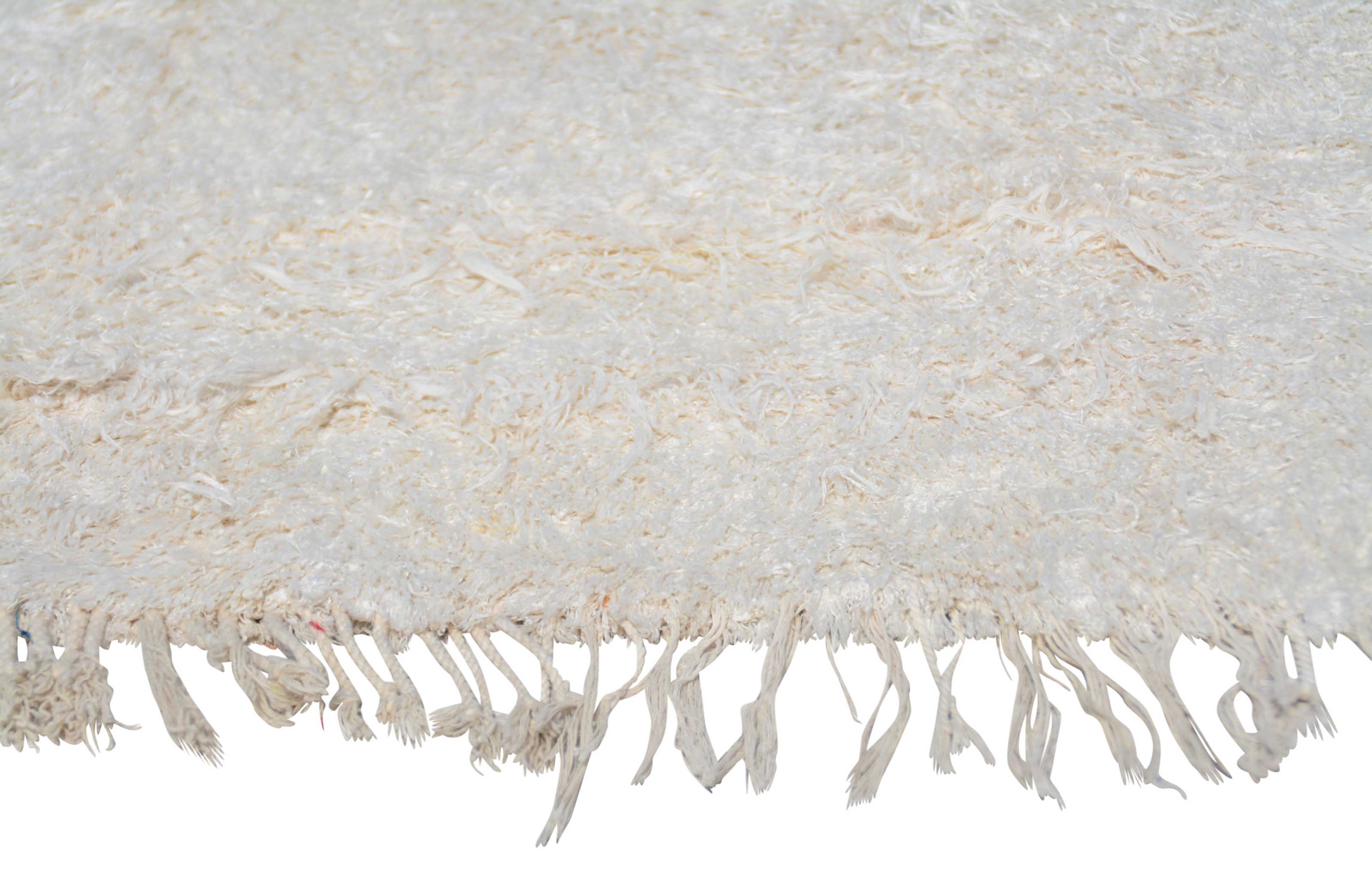 Snow Fall (5'0" x 7'8") – Ultra-White Reversible Vintage Recycled Nylon Shag - Image 3