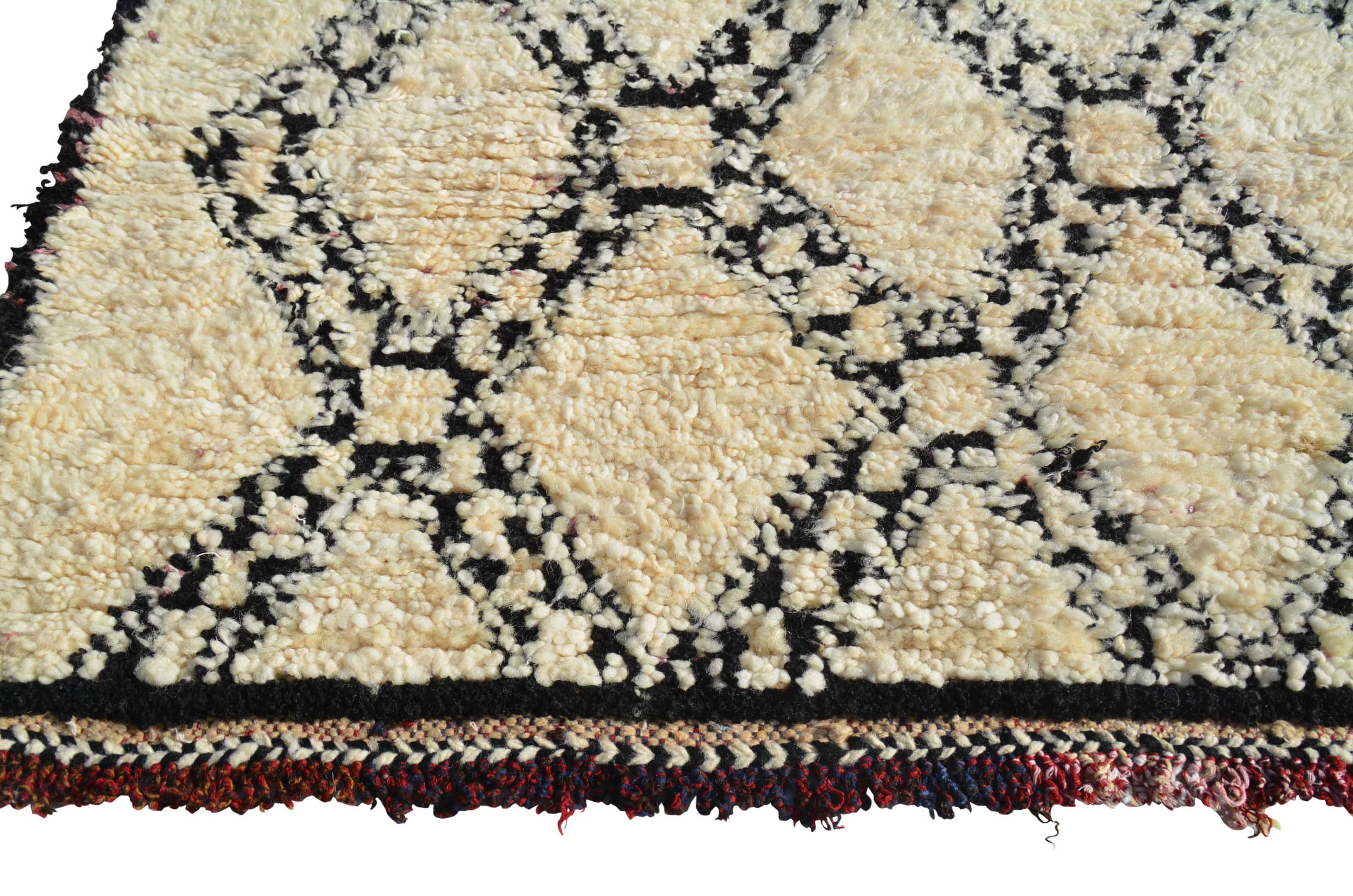 Strong Tower (3'4" x 7'10") – Vintage Bold Beni Ourain Runner Rug - Image 3