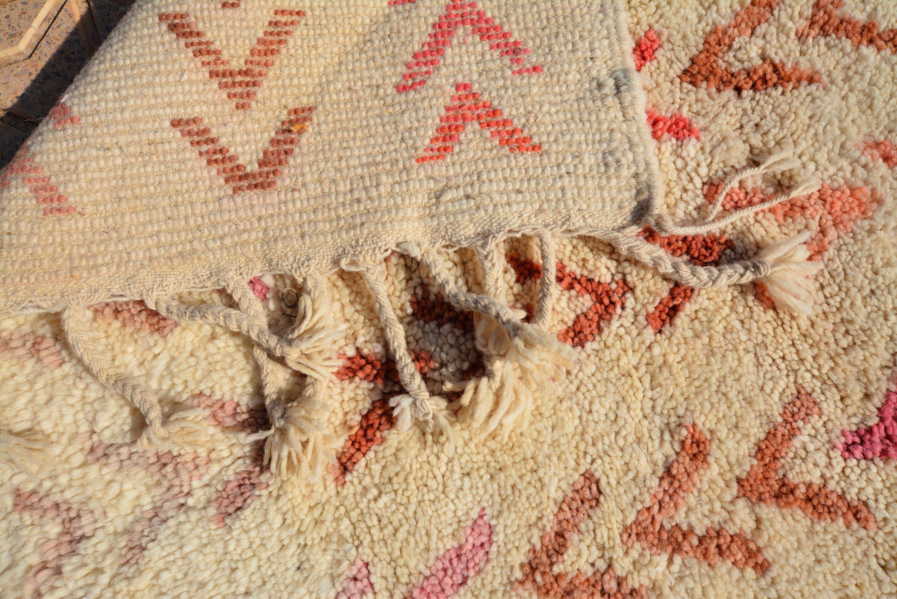 Zara - Custom Abstract Pink & Coral Arrow Handmade Moroccan Rug - Image 4